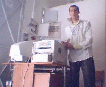khedma  wa3ra   heya